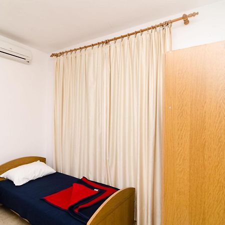 Guest House Kiko Pomena Habitación foto