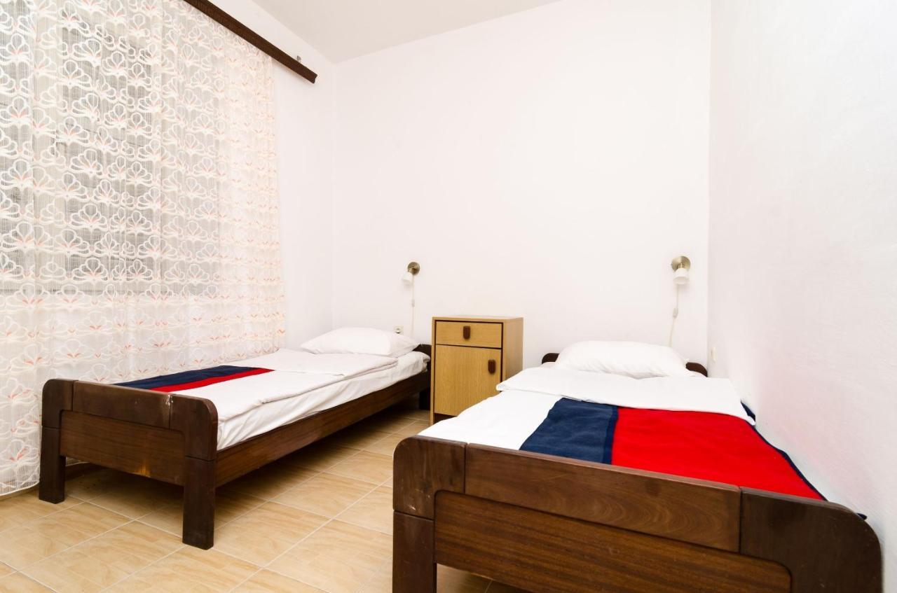 Guest House Kiko Pomena Exterior foto