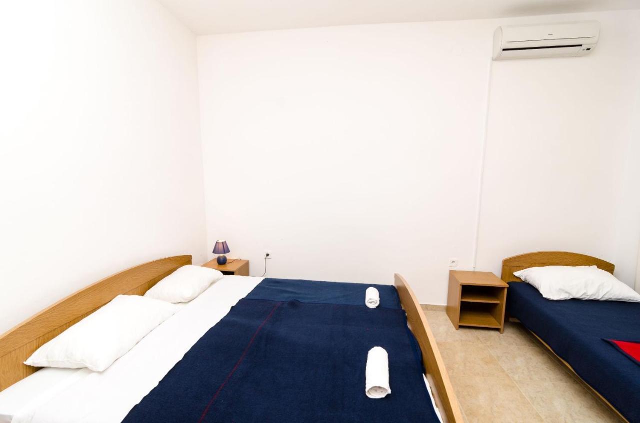 Guest House Kiko Pomena Habitación foto