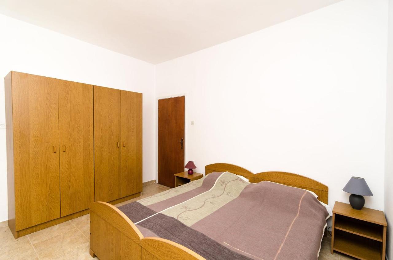 Guest House Kiko Pomena Habitación foto